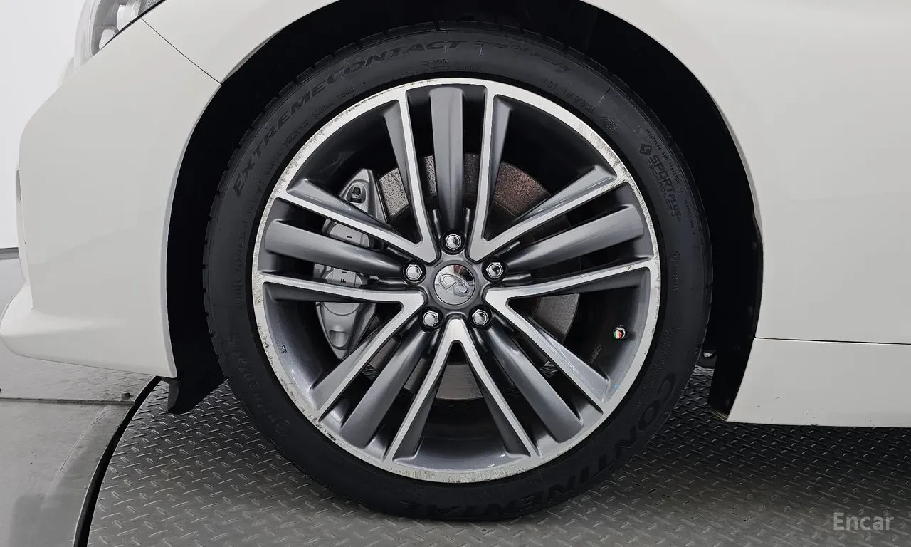 Infiniti Q50 S 3.5 Hybrid, снимка 5 - Автомобили и джипове - 55311749