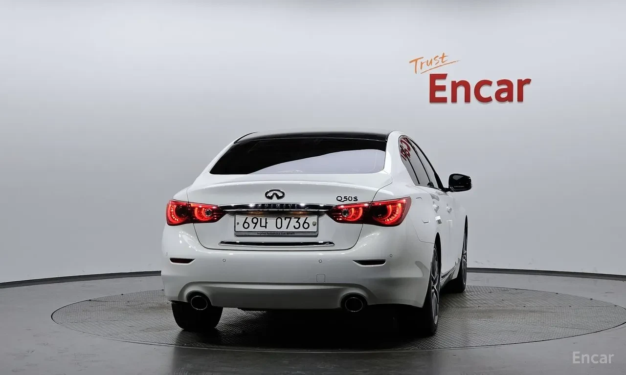 Infiniti Q50 S 3.5 Hybrid, снимка 4 - Автомобили и джипове - 55311749