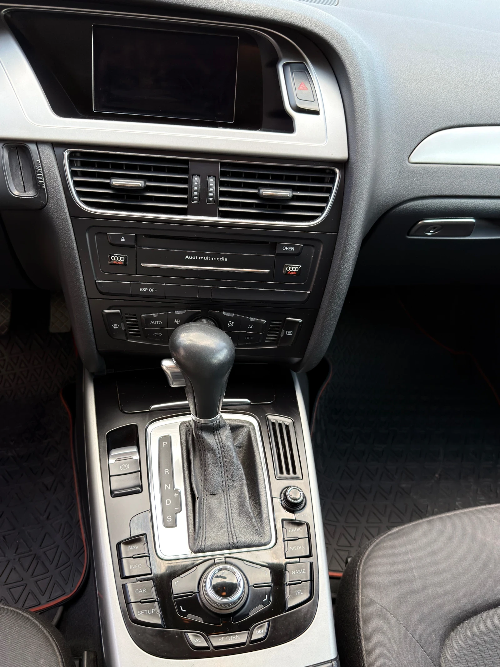 Audi A4, снимка 15 - Автомобили и джипове - 55657109