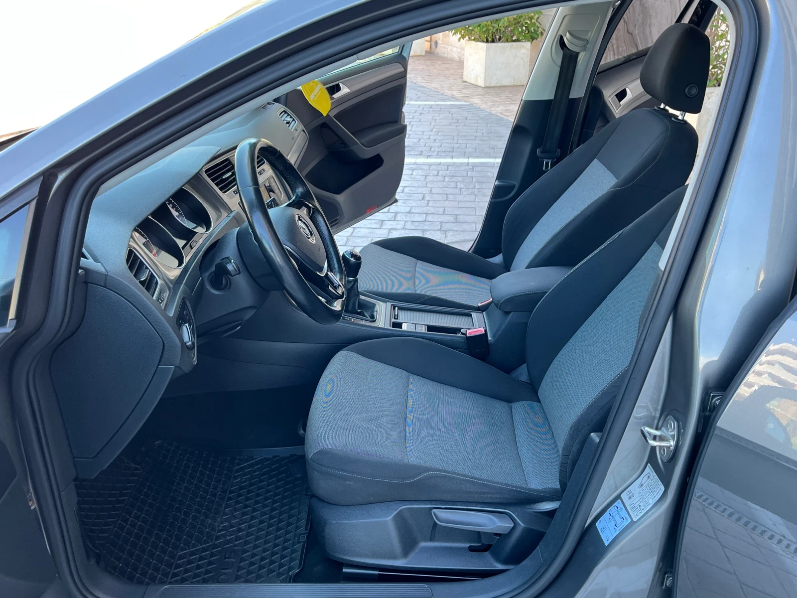 VW Golf Variant 1.6TDI/110/2016/Г, снимка 9 - Автомобили и джипове - 56017768
