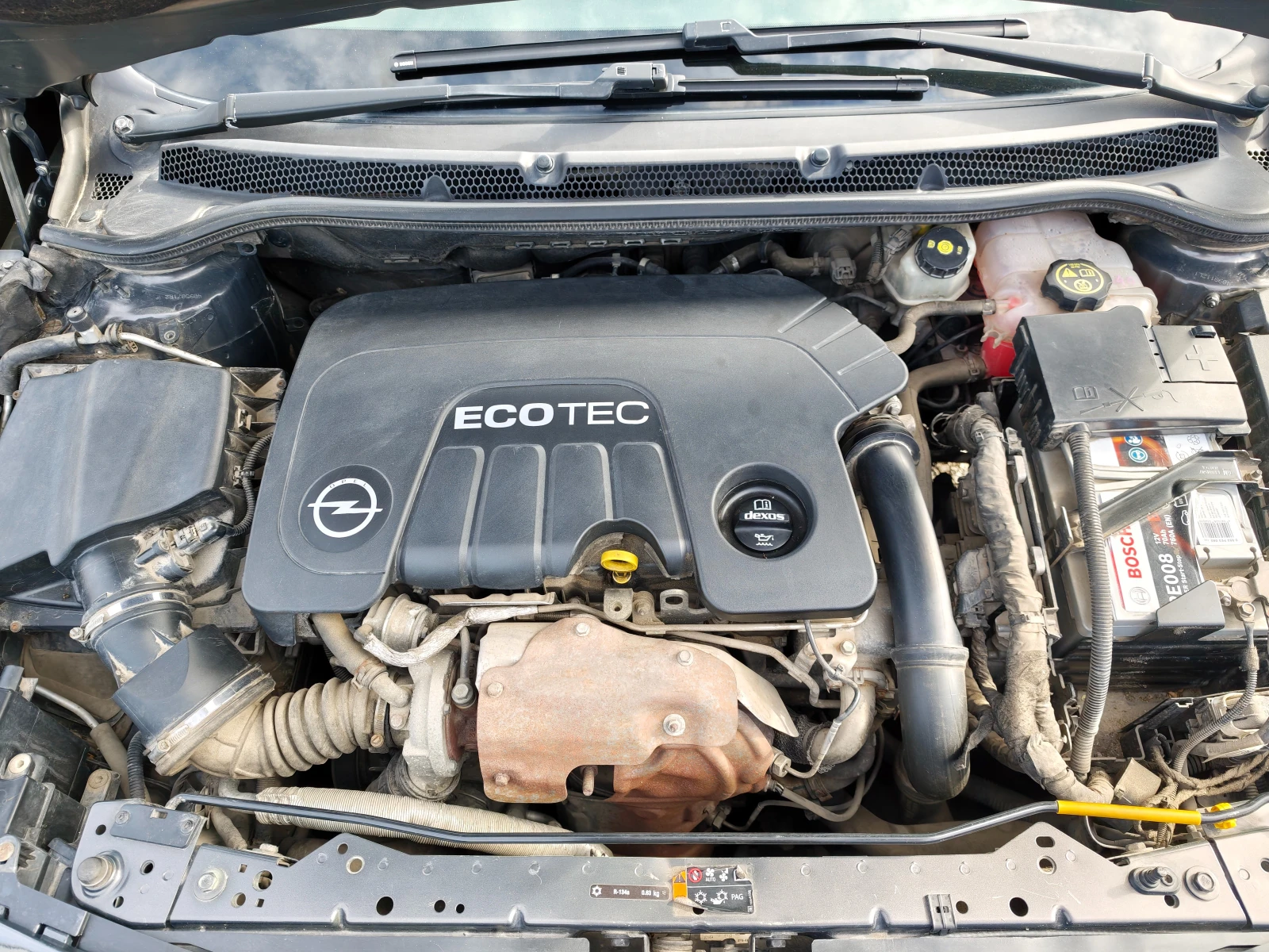Opel Astra 1.6CDTI Facelift, снимка 15 - Автомобили и джипове - 56164966