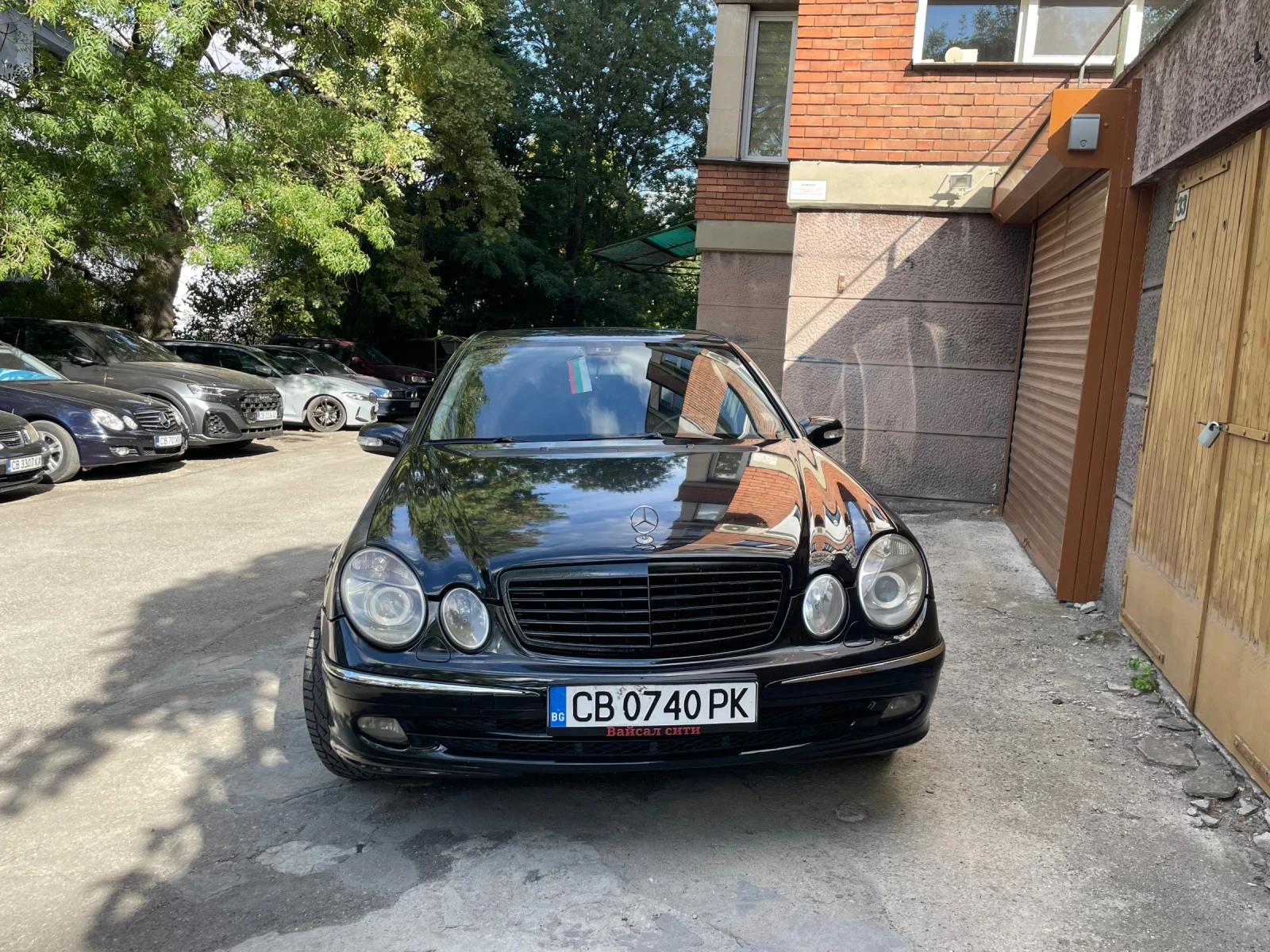 Mercedes-Benz E 220 Total black