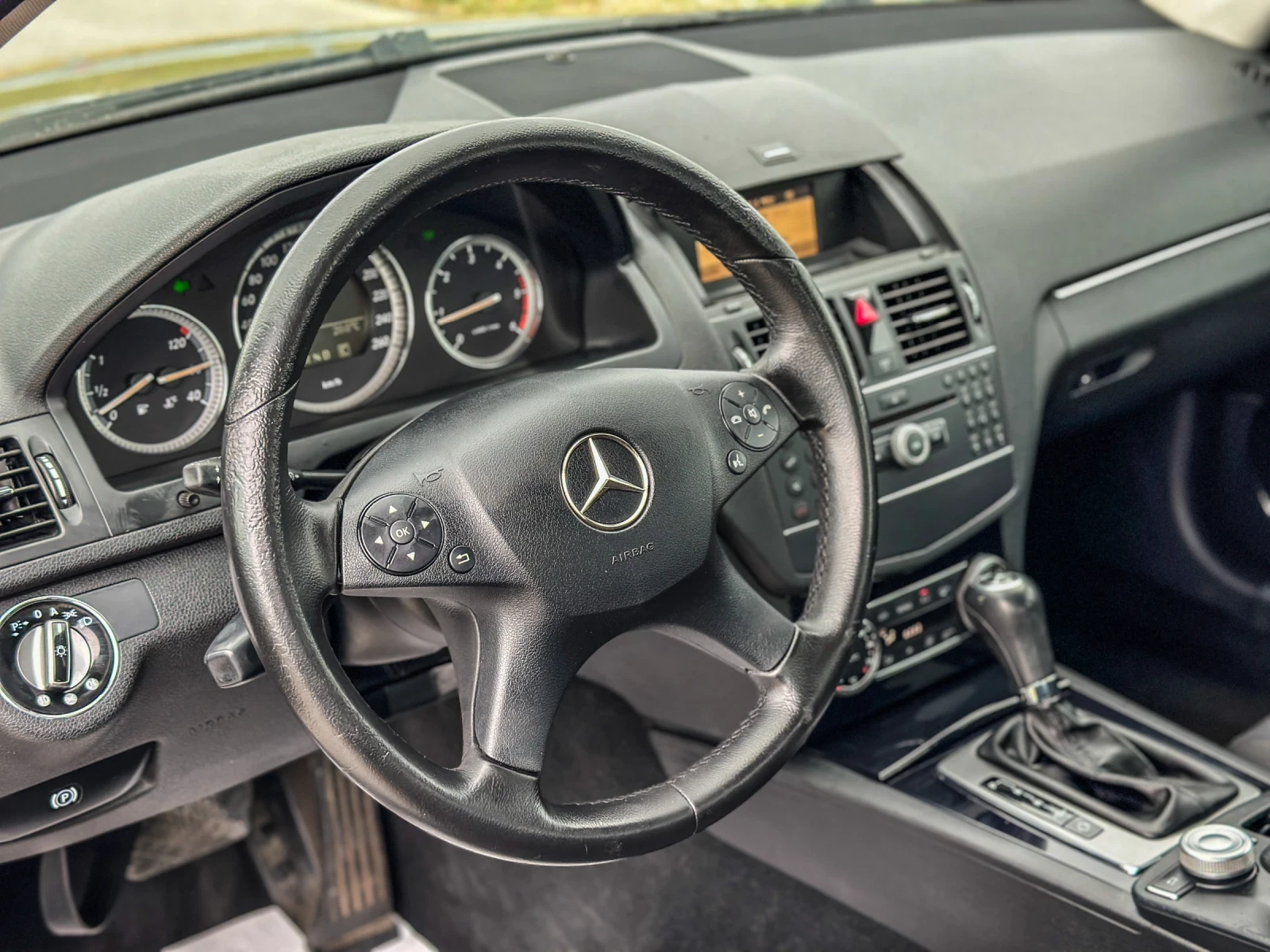 Mercedes-Benz C 220 646::ОБСЛУЖЕНА::, снимка 8 - Автомобили и джипове - 56271890
