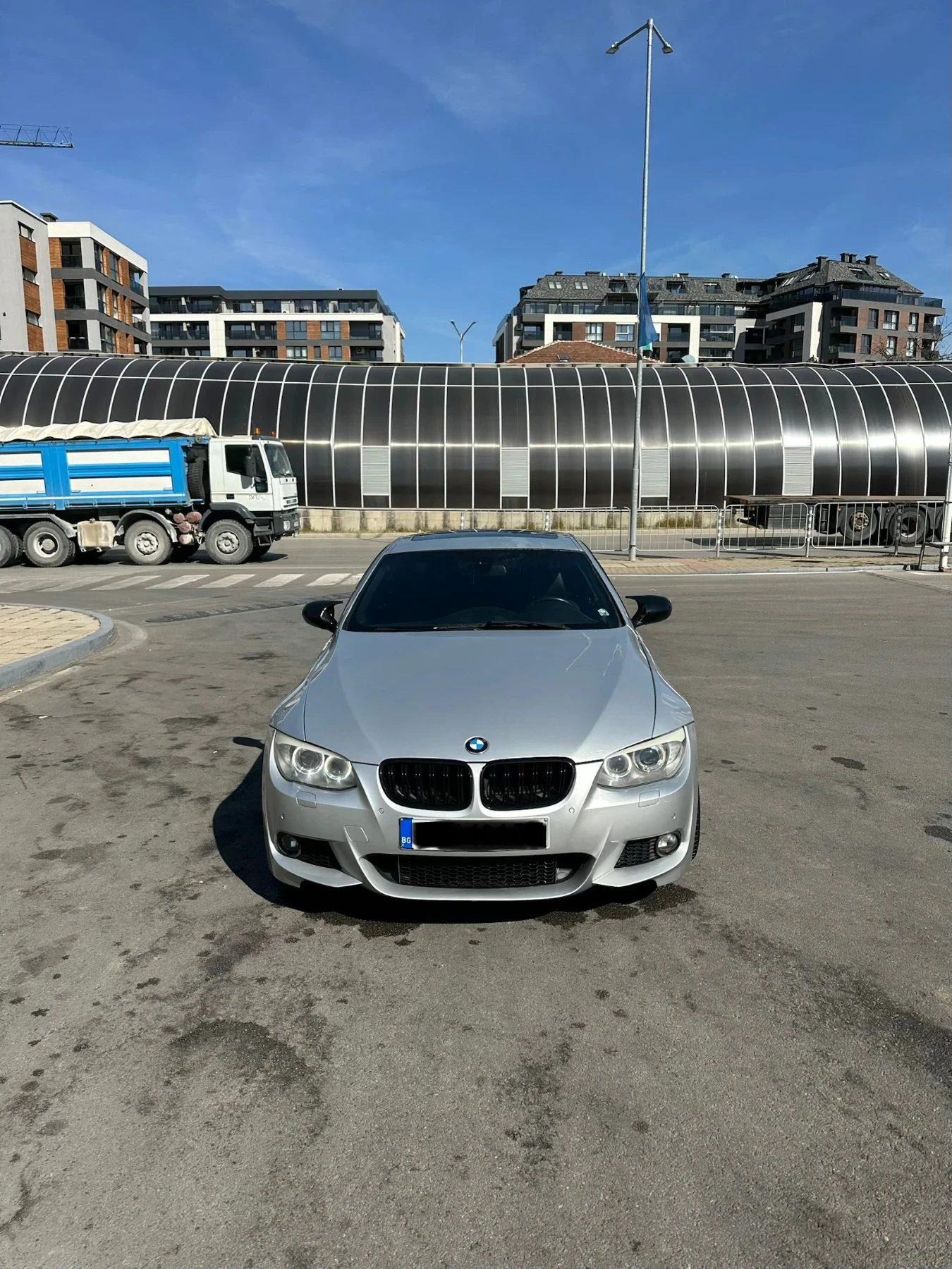 BMW 320 LCI, снимка 3 - Автомобили и джипове - 56413316