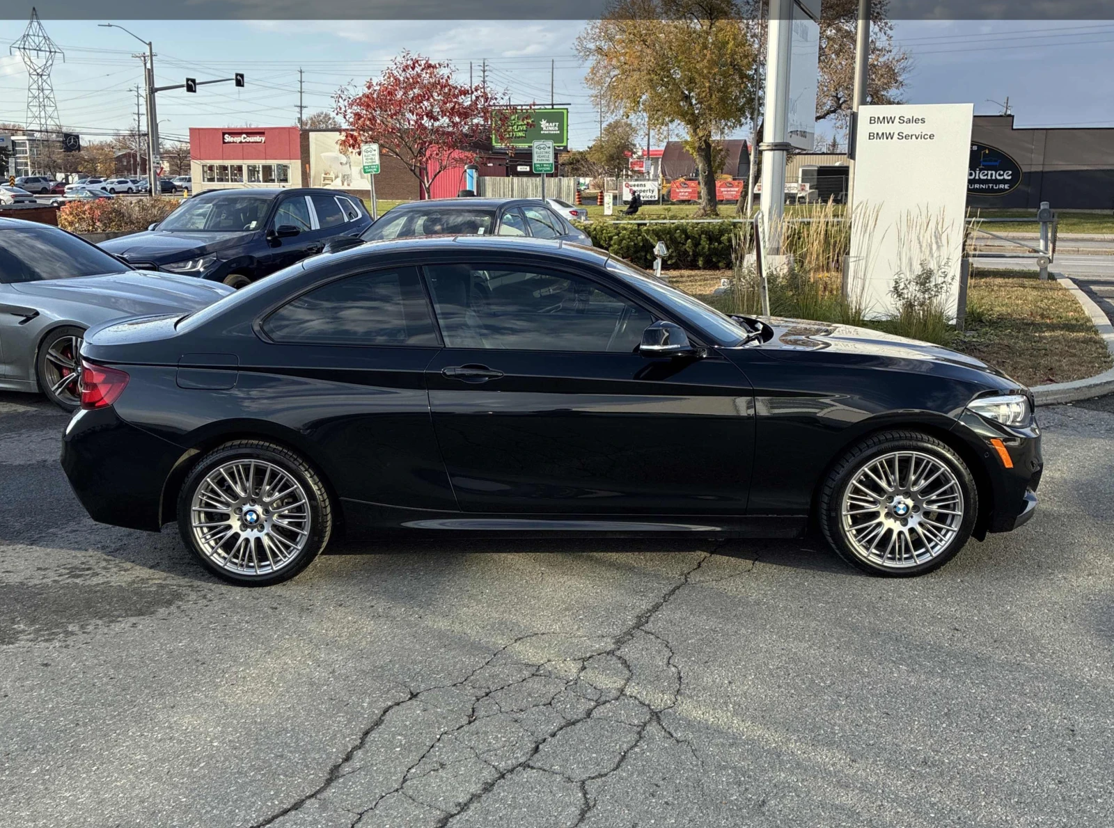 BMW 230 M* Shadow line* Lane Assist* Pano* , снимка 3 - Автомобили и джипове - 56724723