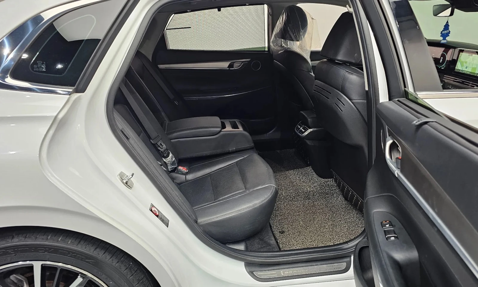 Hyundai Grandeur | Mobile.bg � ����������� 13