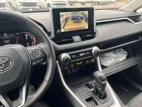 Toyota Rav4  XLE * CARFAX / Клип На Мотора, снимка 9