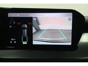 Audi Q3 35 TDI S-LINE TECH-PLUS BLACK PAKET PANORAMA CAM | Auto.bg — изображение 8