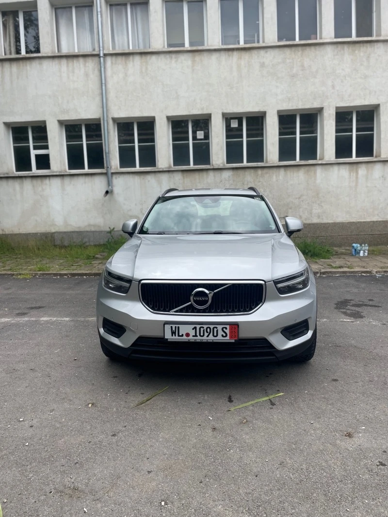 Volvo XC40 Т4, снимка 1 - Автомобили и джипове - 47034871