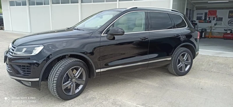 VW Touareg 4.2 TDI, снимка 2 - Автомобили и джипове - 46972437