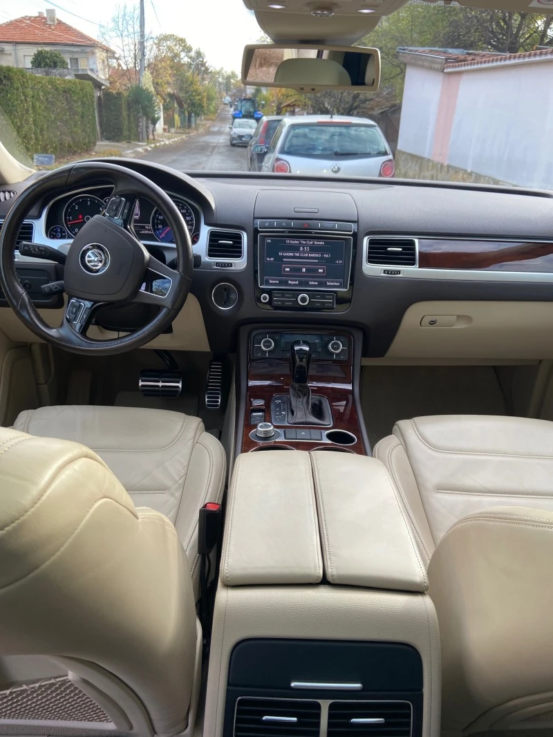 VW Touareg 4.2 TDI, снимка 8 - Автомобили и джипове - 46972437