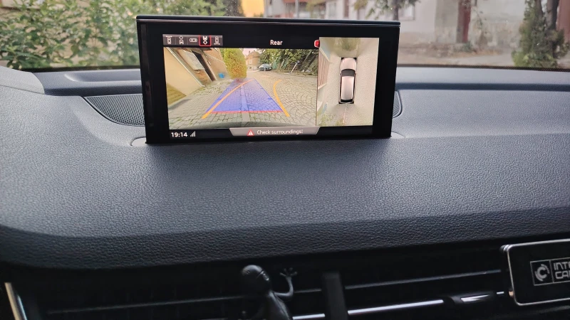 Audi Q7 3.0Т-333k, снимка 9 - Автомобили и джипове - 51800638