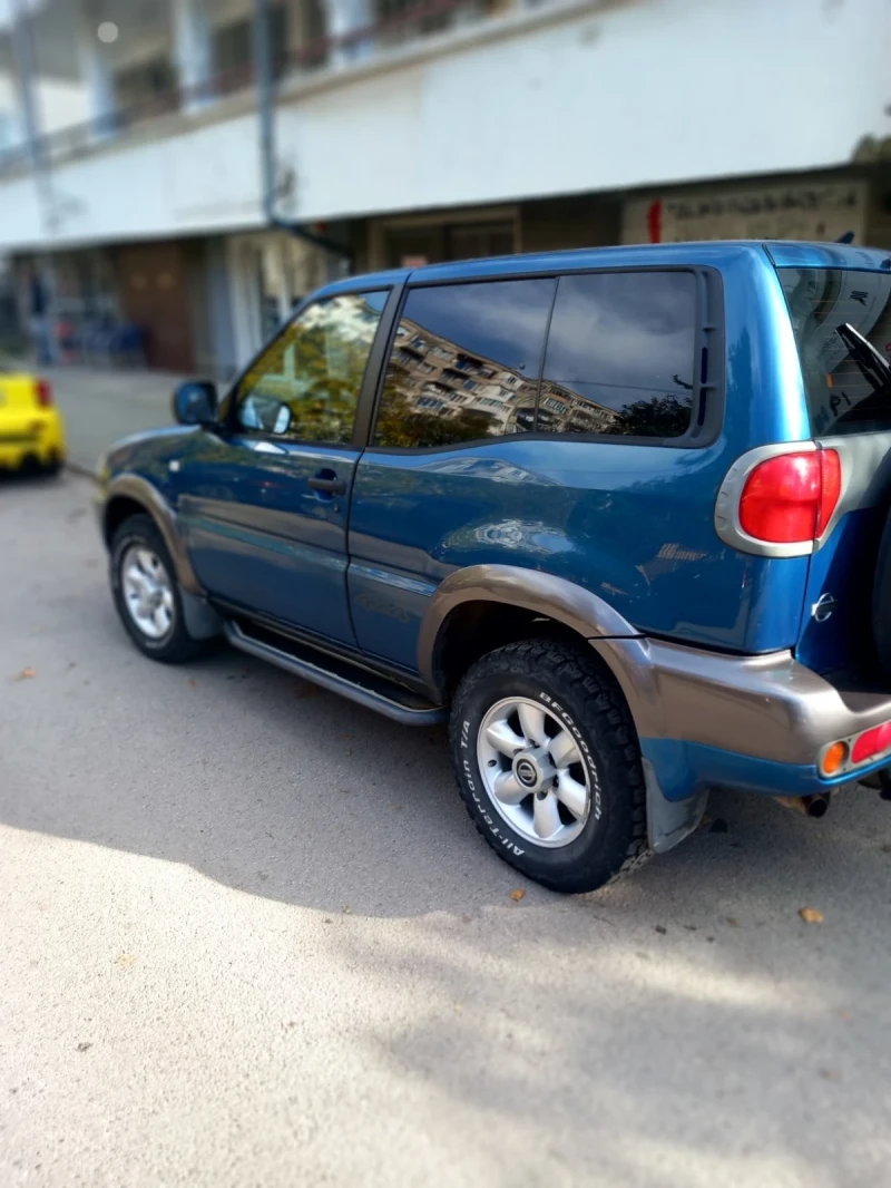 Nissan Terrano II 2.4, снимка 7 - Автомобили и джипове - 52498617
