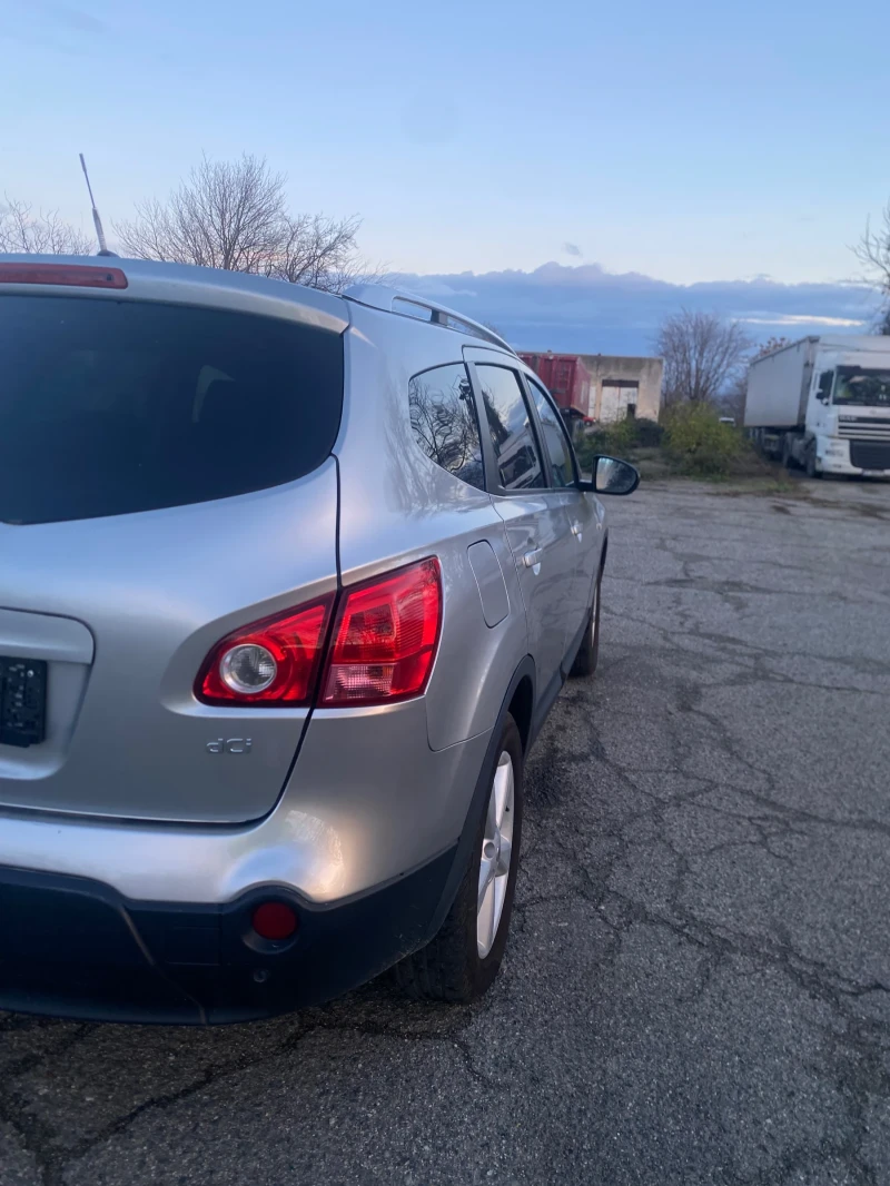 Nissan Qashqai 1.5 dCi, снимка 4 - Автомобили и джипове - 52614778