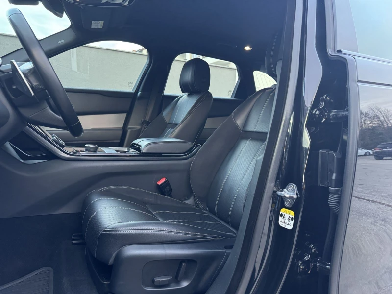 Land Rover Range Rover Velar D 180 AWD, снимка 9 - Автомобили и джипове - 52660743