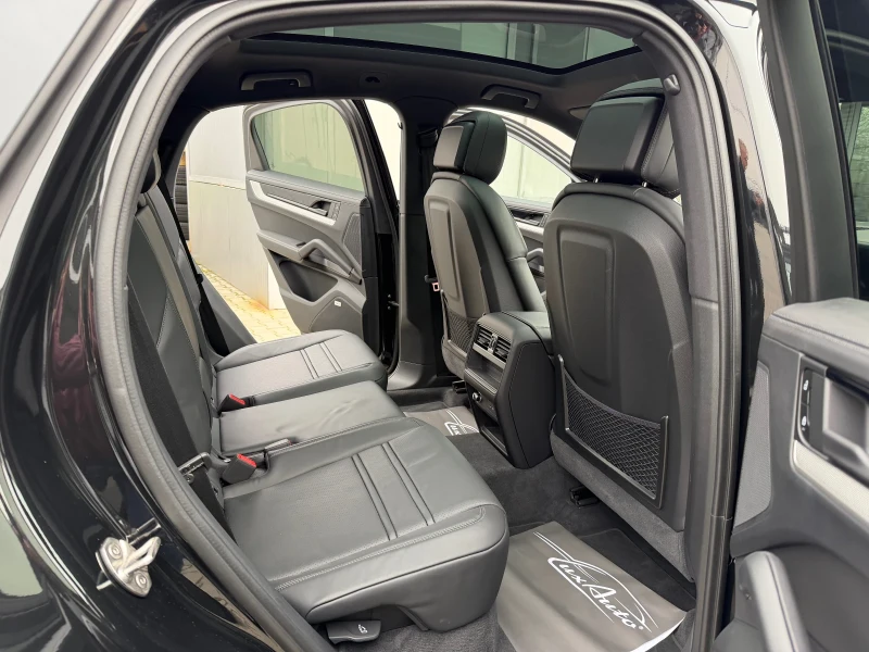 Porsche Cayenne S#COUPE#E-HYBRID#EXCLUSIVE#SOFTCLOSE#ОБДУХ#519K.C., снимка 12 - Автомобили и джипове - 53169155