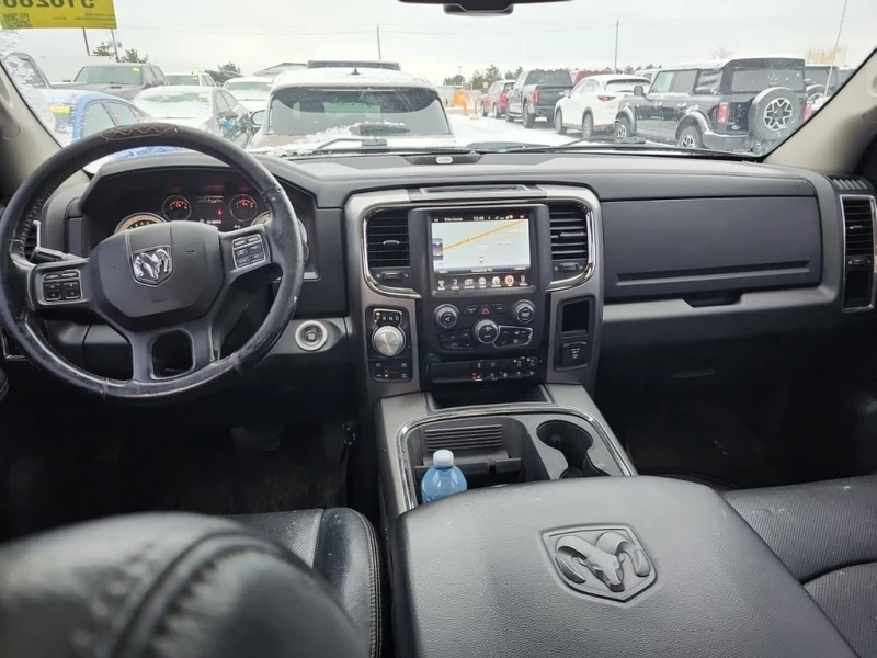 Dodge RAM 1500 * SPORT * CARFAX * БЕЗ ПЪРВОНАЧАЛНА ВНОСКА, снимка 11 - Автомобили и джипове - 53245149