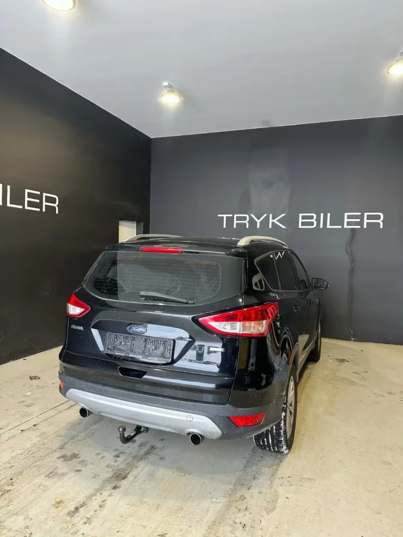 Ford Kuga 1.5benzin Titanium 150ps, снимка 4 - Автомобили и джипове - 53472759