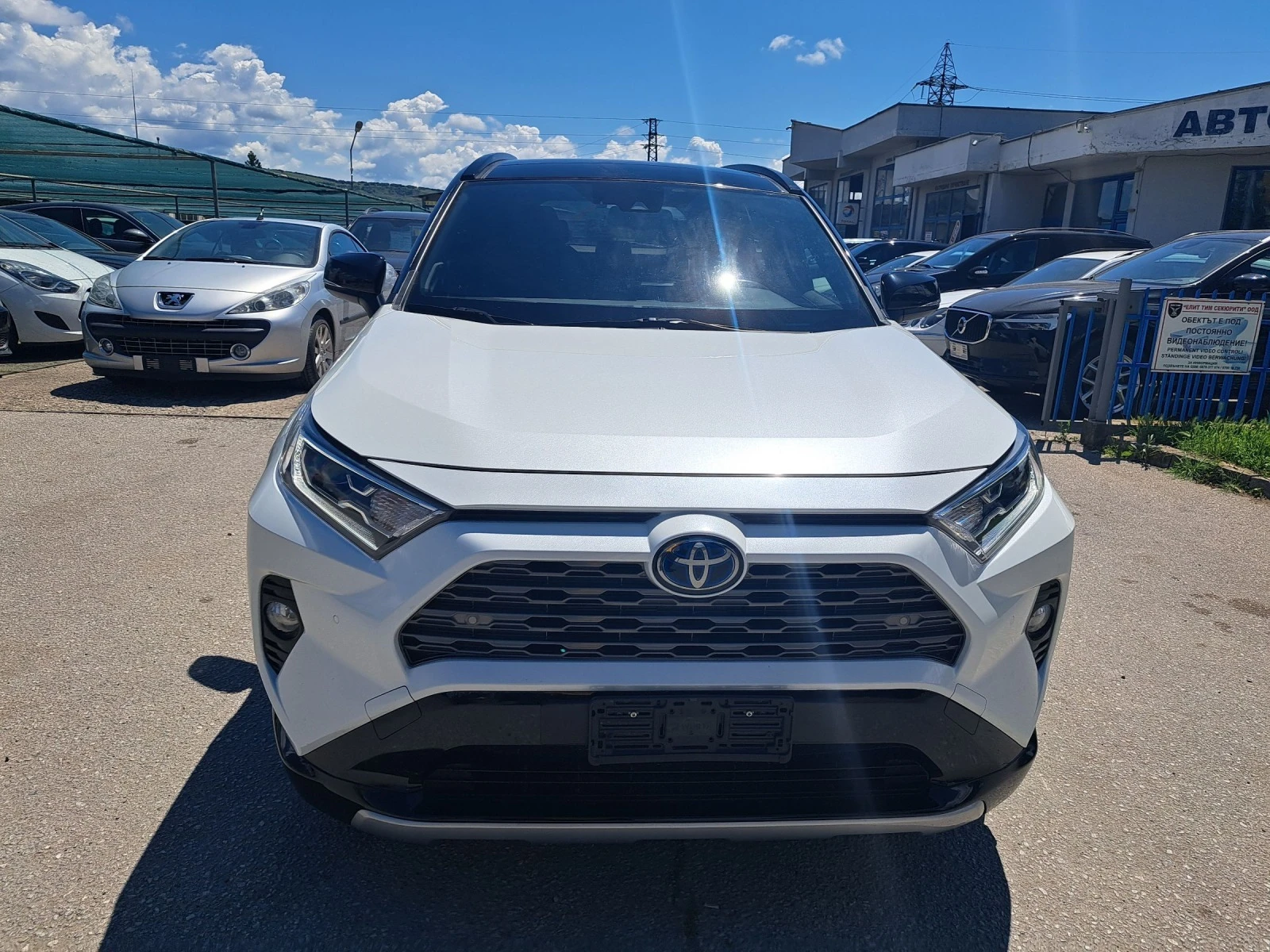 Toyota Rav4 HYBRID - изображение 2