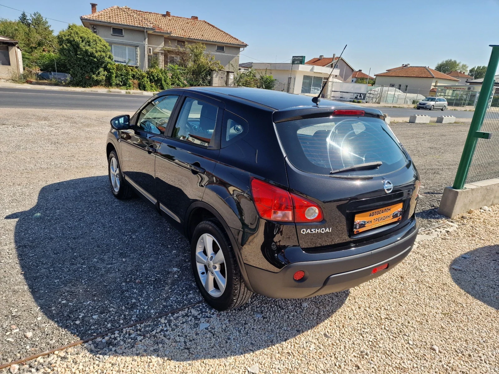 Nissan Qashqai 1.6-PANORAMA - изображение 7