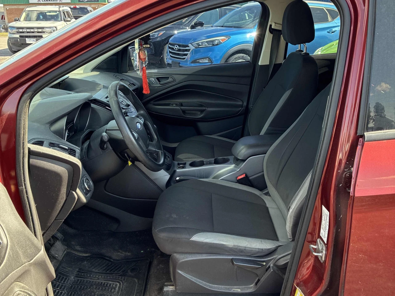 Ford Escape CARFAX* АВТОФИНАНСИРАНЕ* БЕЗ ПЪРВОНАЧАЛНА ВНОСКА*  - изображение 8