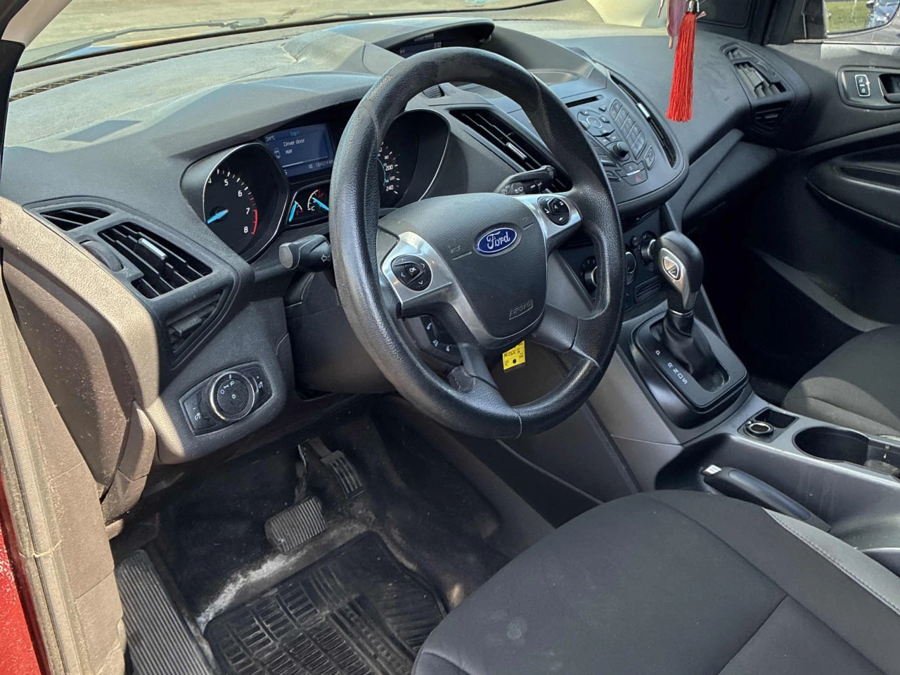 Ford Escape CARFAX* АВТОФИНАНСИРАНЕ* БЕЗ ПЪРВОНАЧАЛНА ВНОСКА*  - изображение 5