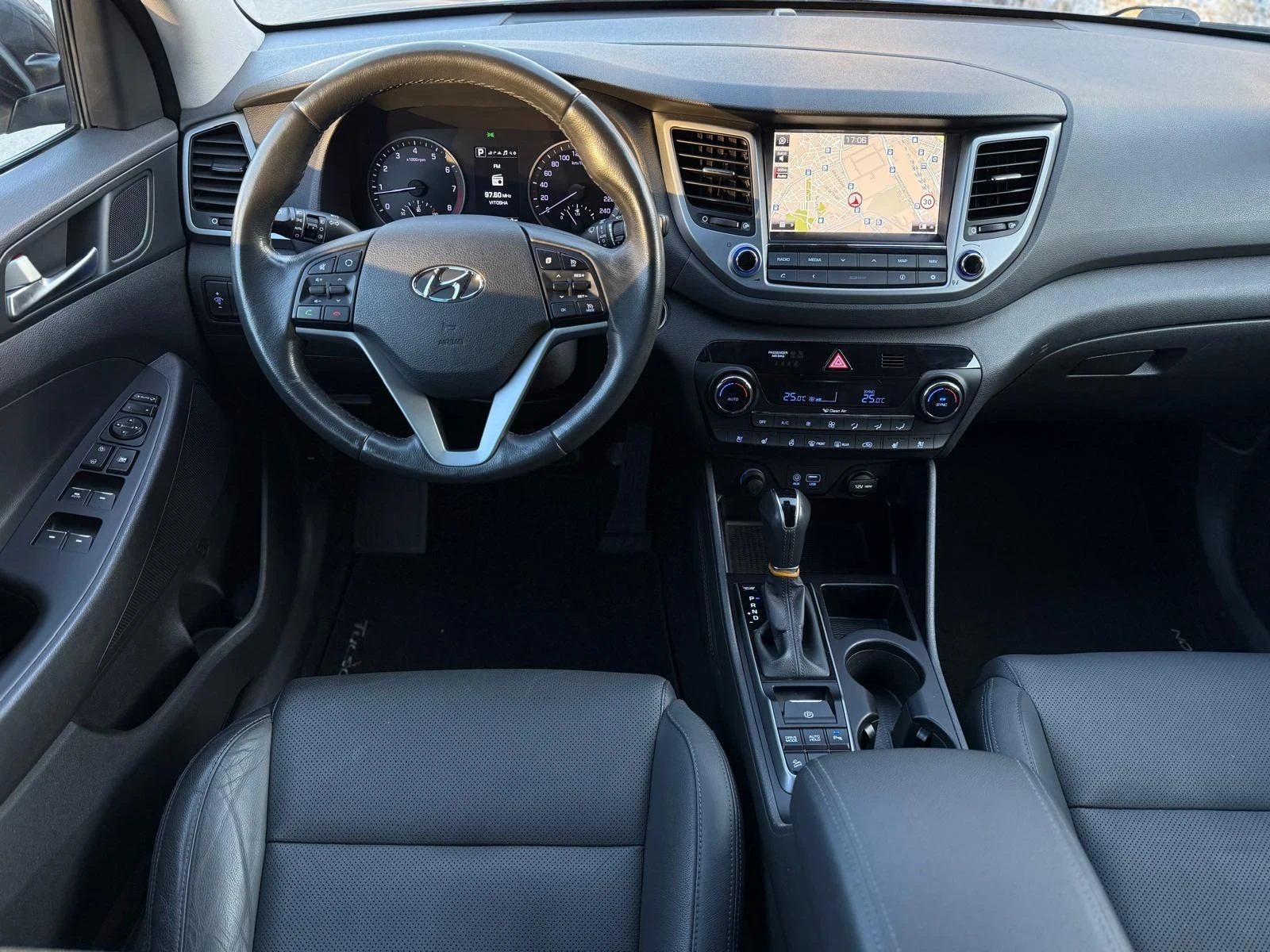 Hyundai Tucson 2.0 CRDI /4x4/����/��������/���������/��������� | Mobile.bg � ����������� 13