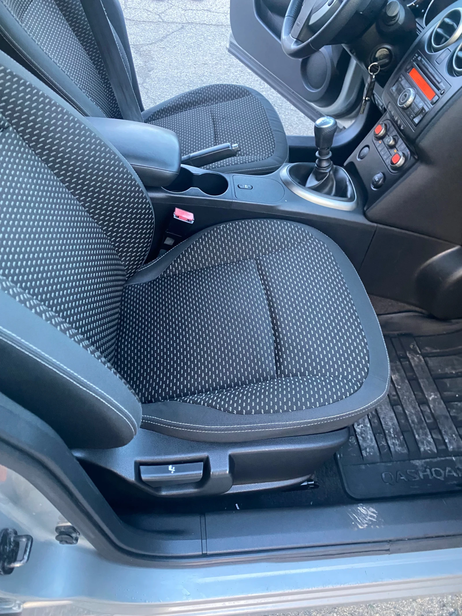 Nissan Qashqai 1.5 dCi - изображение 10