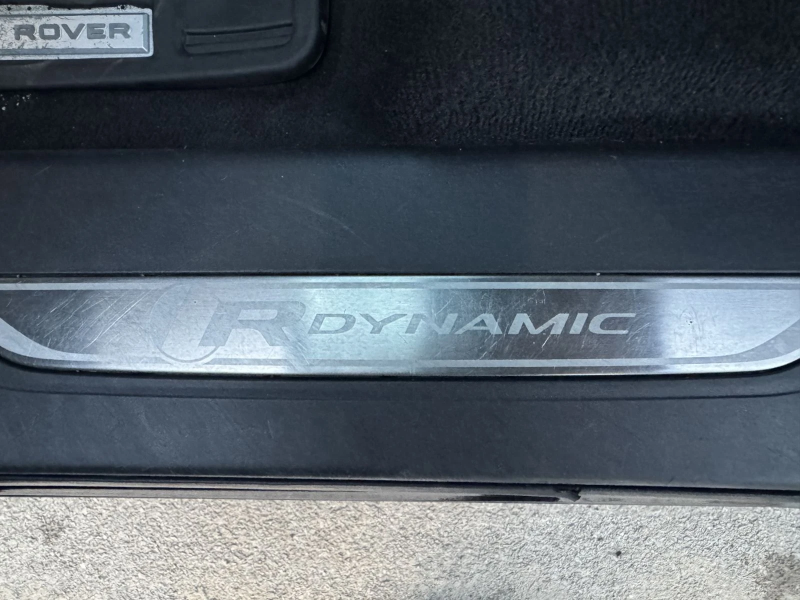 Land Rover Range Rover Velar D 180 AWD | Mobile.bg   15