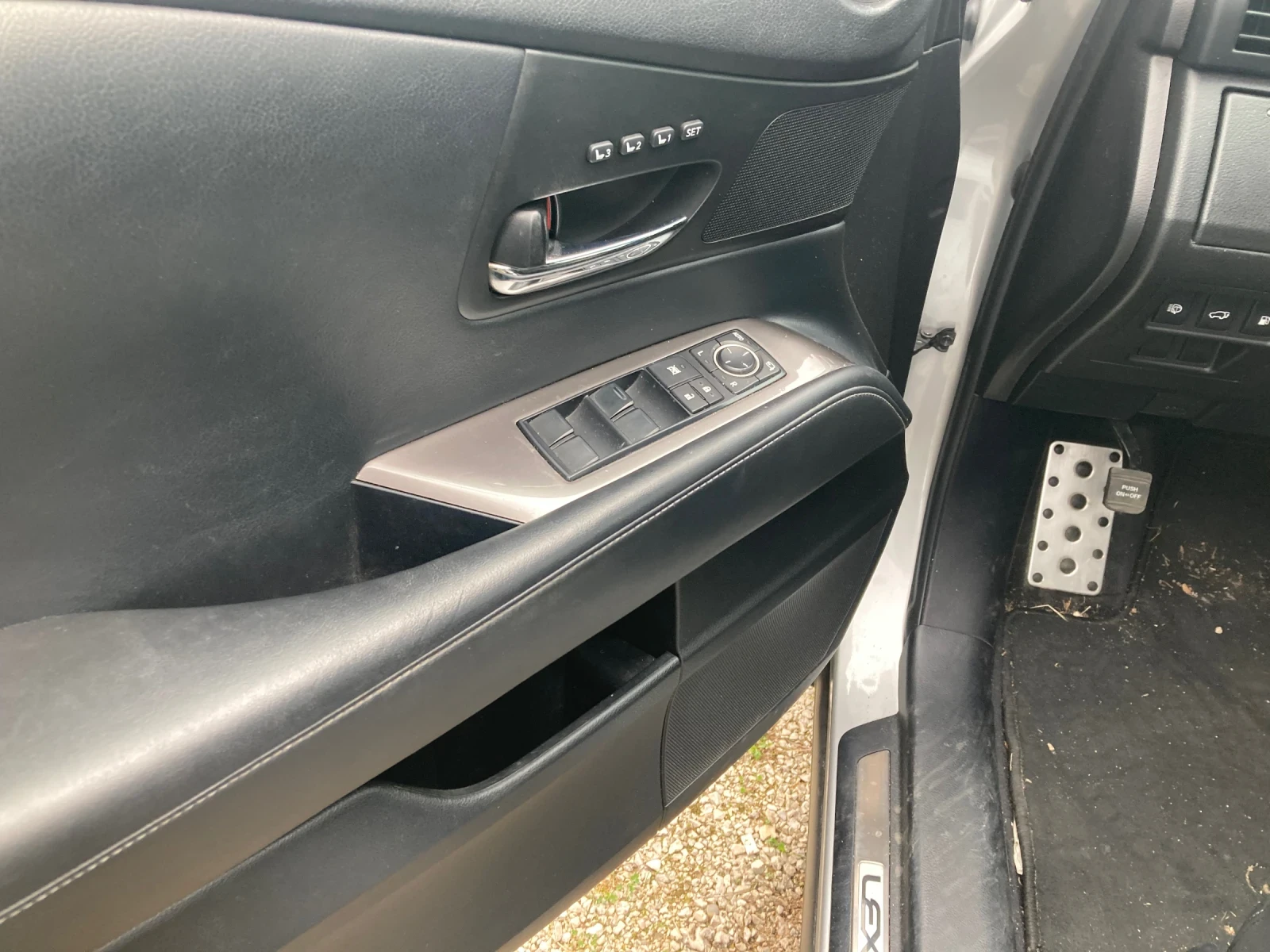 Lexus RX 450h 450h F SPORT 4x4 Benzin Hibrid Luxury , снимка 9 - Автомобили и джипове - 54101350