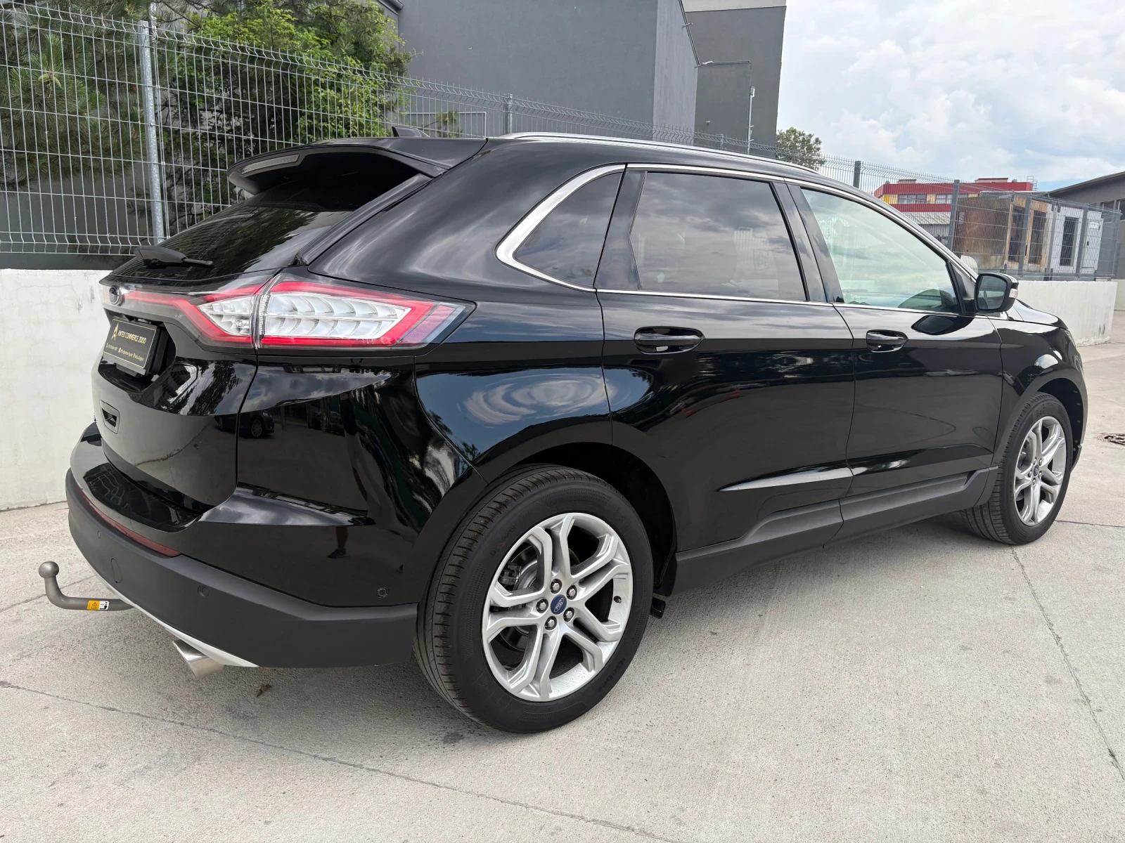 Ford Edge Titanium AWD 2.0 TDCI 210hp Automatic Full Extras, снимка 6 - Автомобили и джипове - 55042912