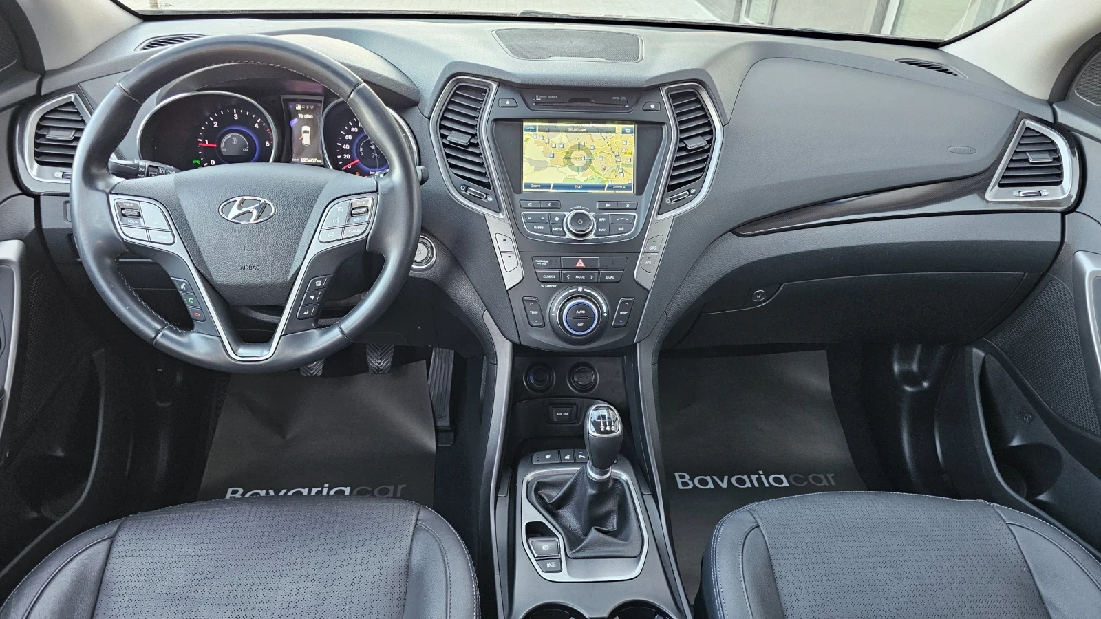 Hyundai Santa fe Germany* Pemium 4WD* LED* Kam.* 123 800km.!!! , снимка 14 - Автомобили и джипове - 55630368