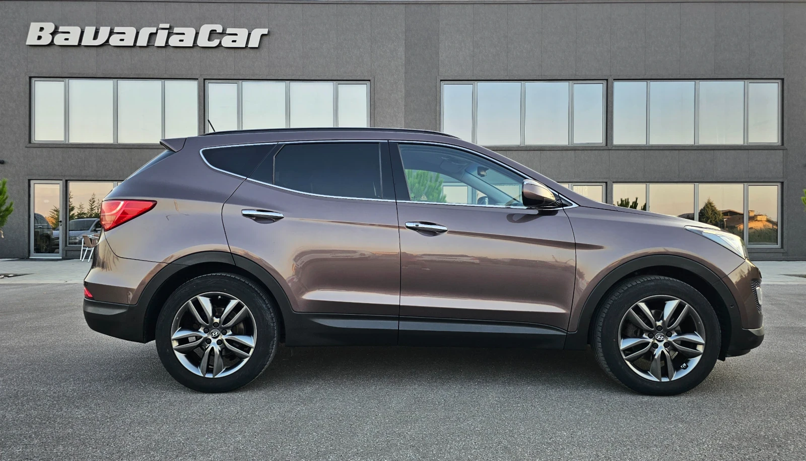Hyundai Santa fe Germany* Pemium 4WD* LED* Kam.* 123 800km.!!! , снимка 6 - Автомобили и джипове - 55630368