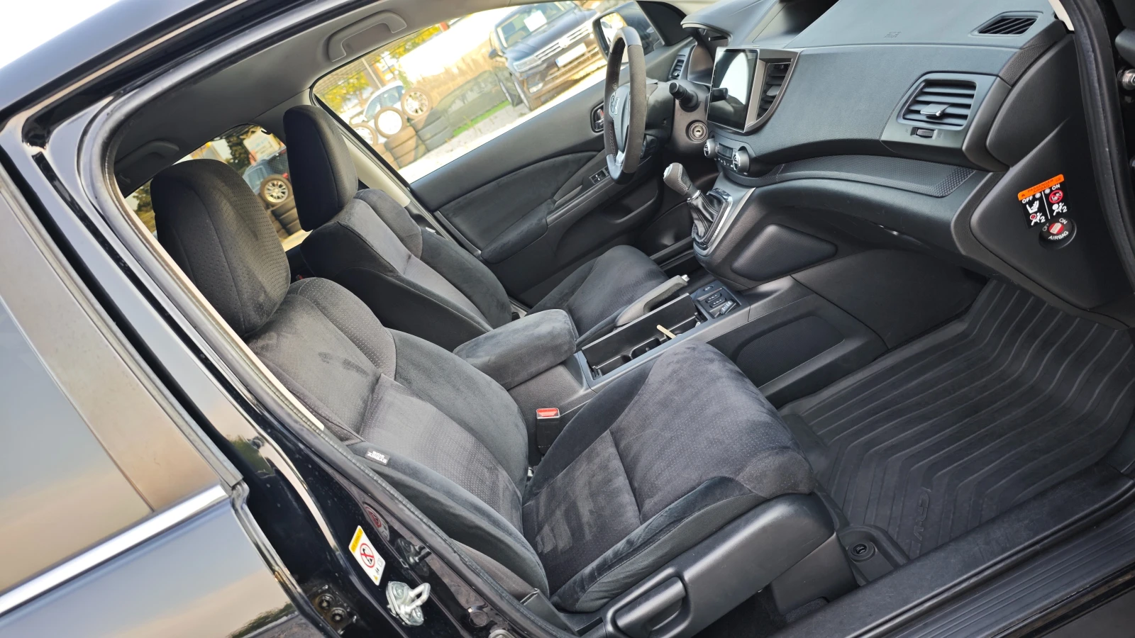 Honda Cr-v NAV-БЪЛГАРСКИ/8RAM/8ЯДР ANDROID/РОЛБ/СПОЙЛ/СТЕПЕНК, снимка 11 - Автомобили и джипове - 55840907