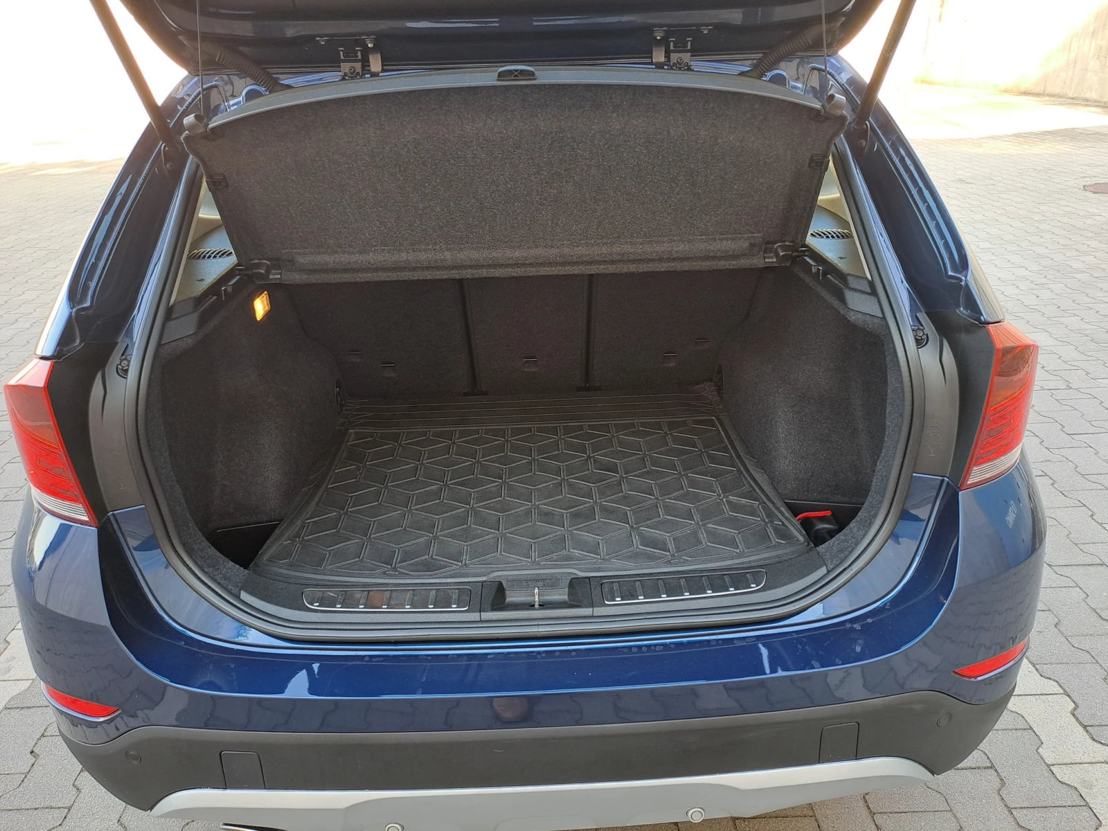 BMW X1 1.8 D xLine 99900км, снимка 13 - Автомобили и джипове - 55974517