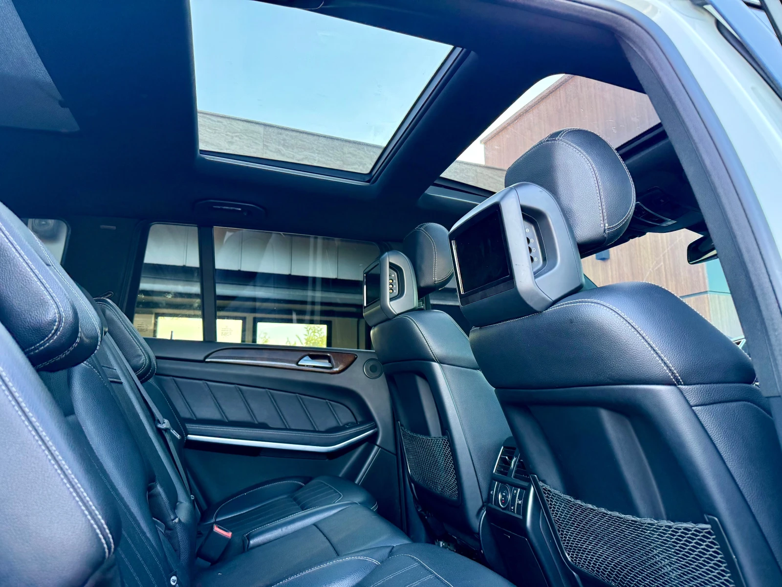 Mercedes-Benz GL 350 AMG* MAX FULL* TV* 6+ 1м, снимка 14 - Автомобили и джипове - 56297296