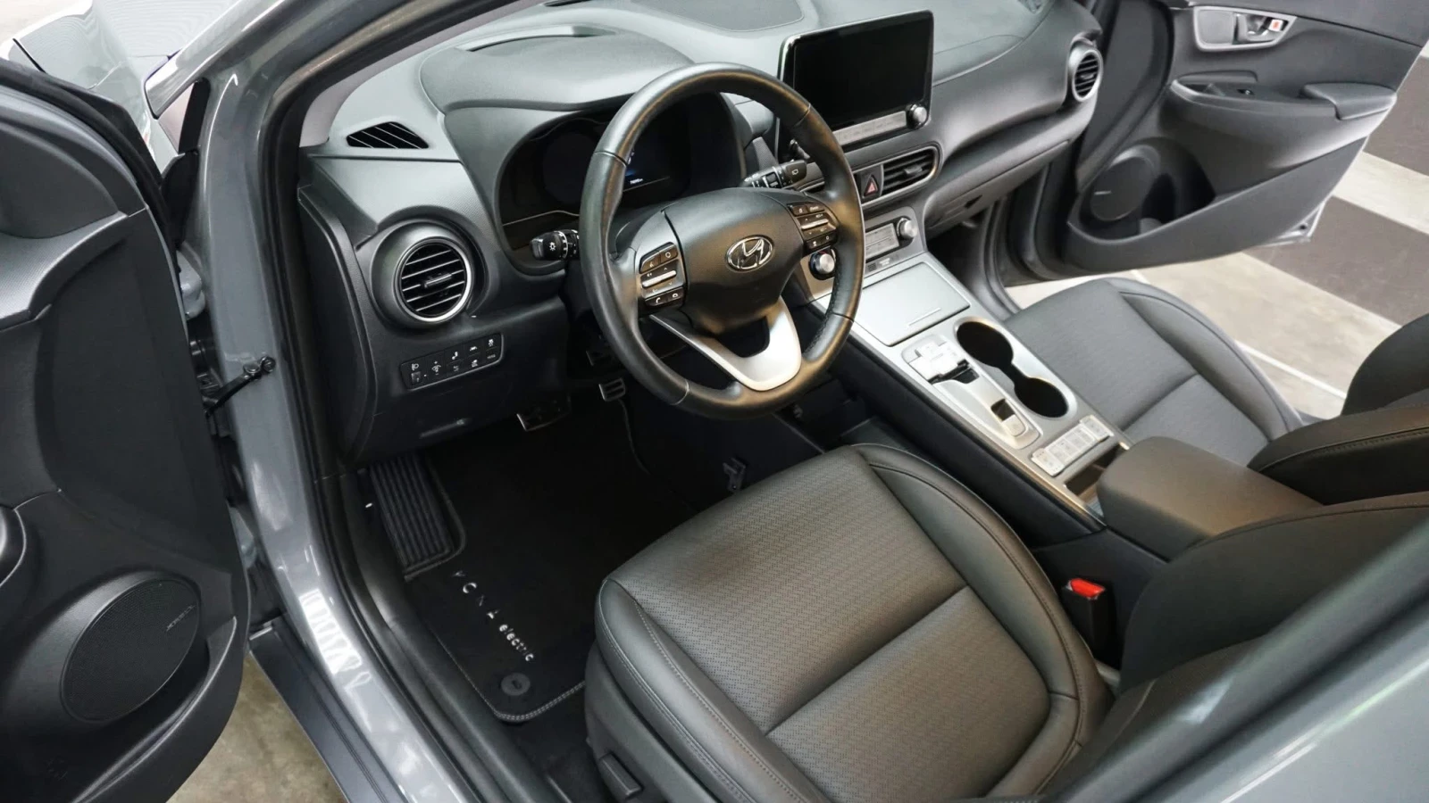 Hyundai Kona 64 FULL, снимка 9 - Автомобили и джипове - 56360064