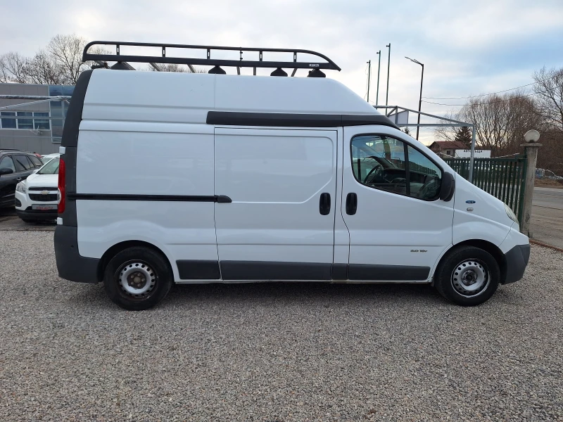 Renault Trafic 2.0 117ks GAZ!, снимка 2 - Бусове и автобуси - 49143406