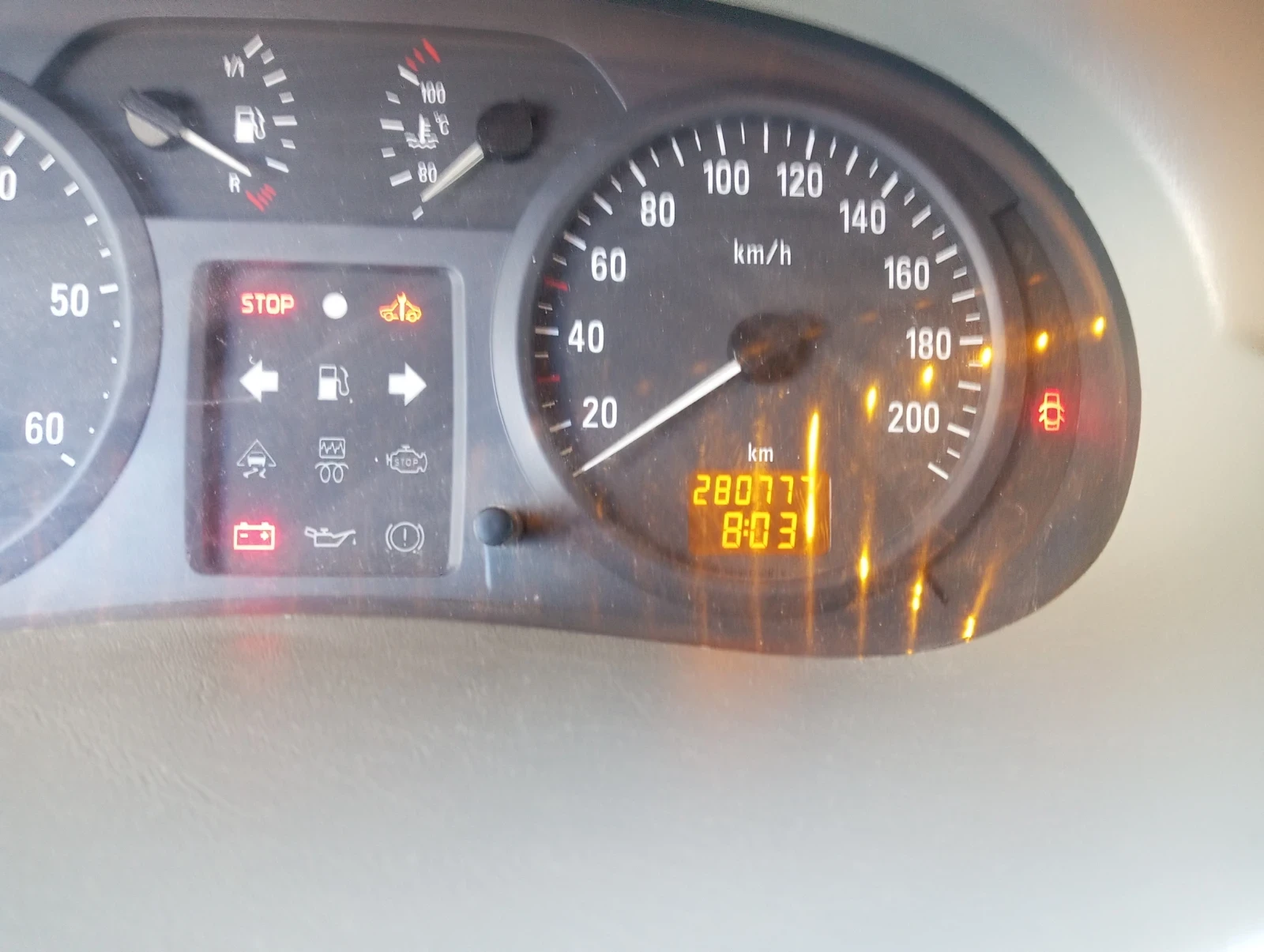 Opel Vivaro Бус, снимка 6 - Бусове и автобуси - 56206093