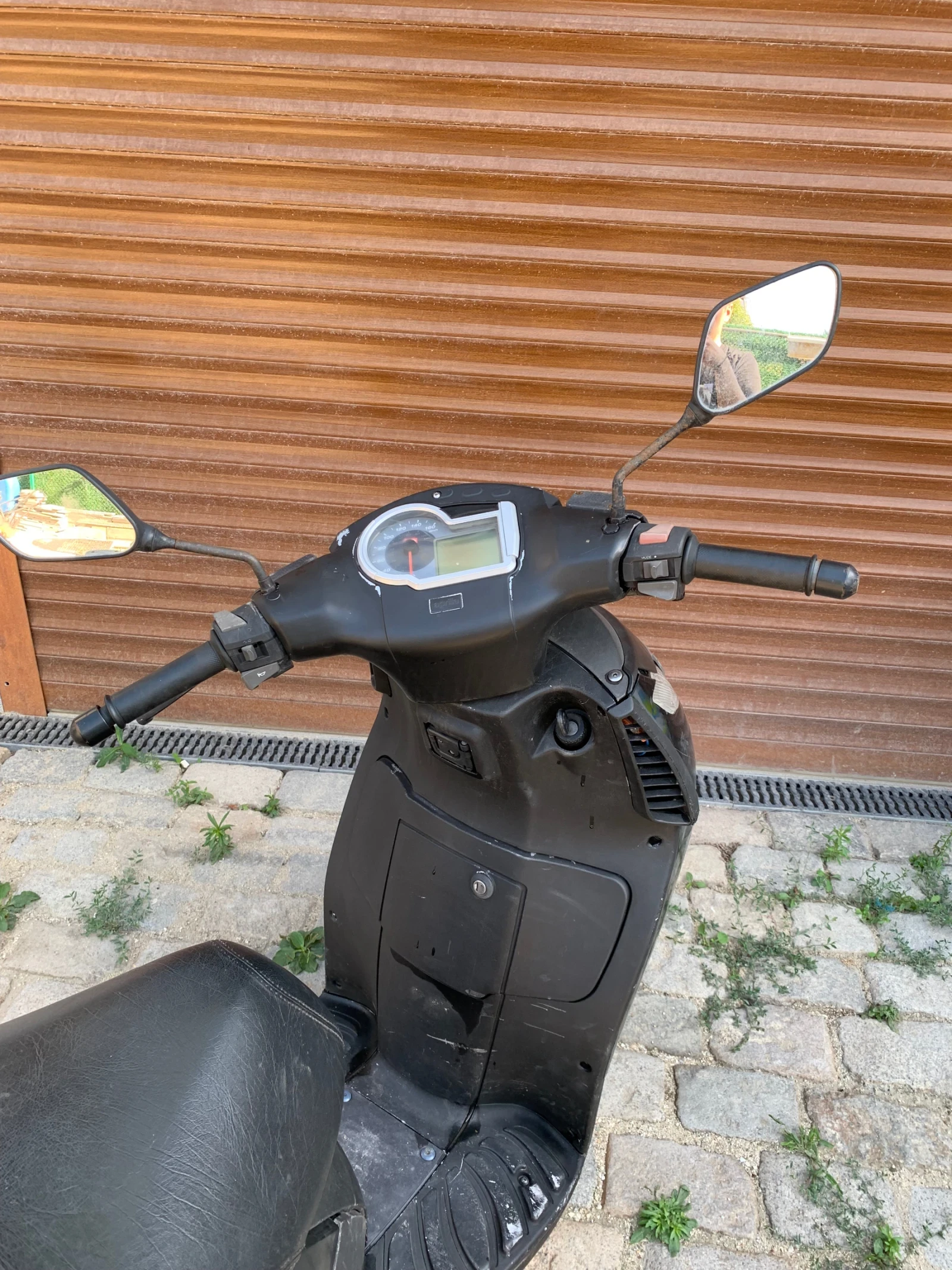 Aprilia 250 SportCity - изображение 6
