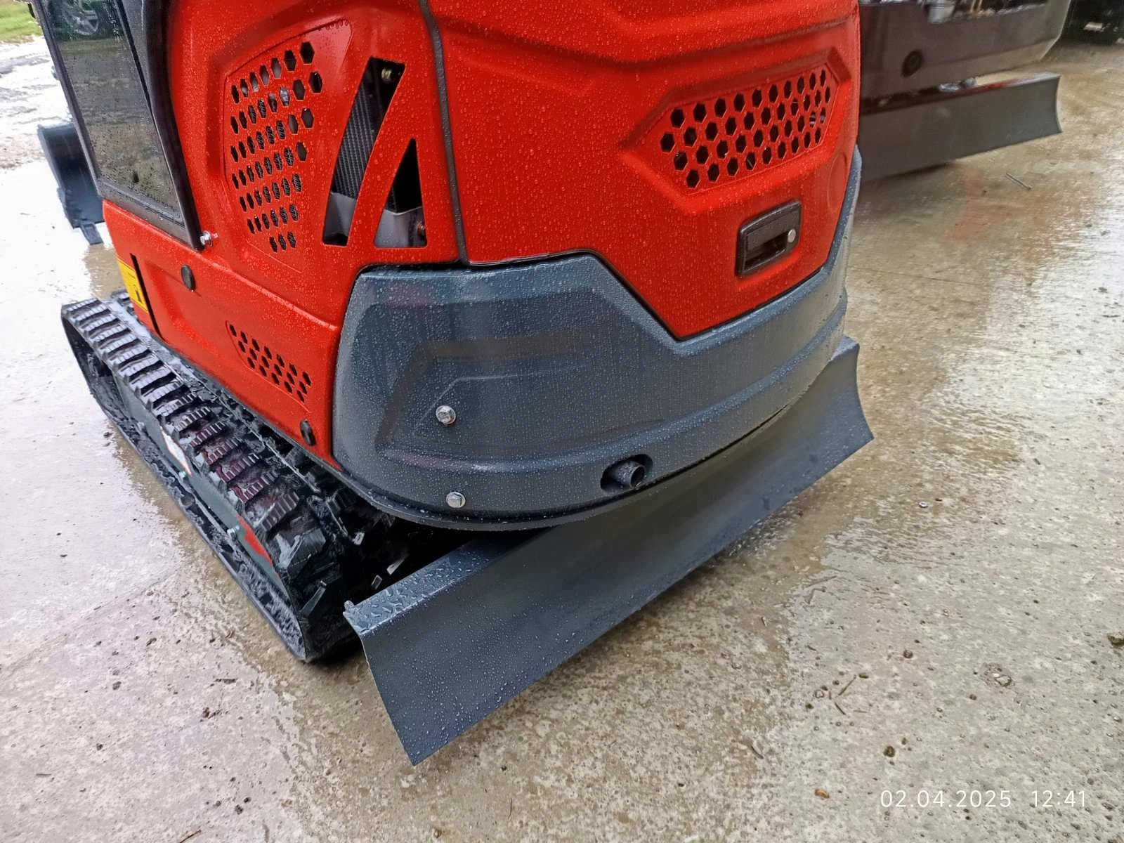 Багер Kobelco KB20  2ton , снимка 7 - Индустриална техника - 55829146