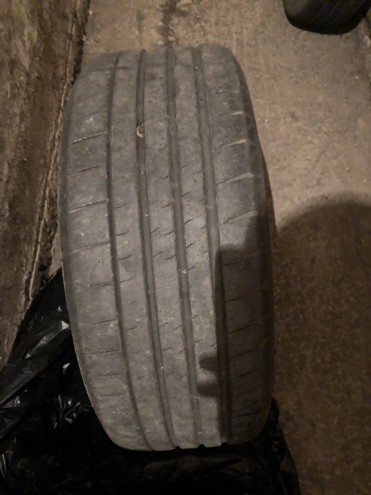 Гуми Летни 225/50R17