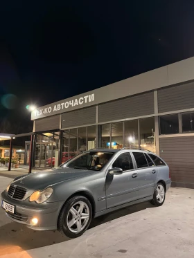 Mercedes-Benz C 200, снимка 3