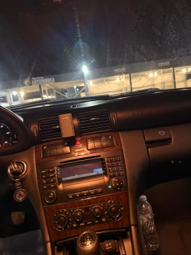 Mercedes-Benz C 200, снимка 14