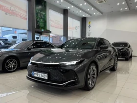 Toyota Crown 2.5 4WD HYBRID, снимка 1