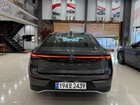 Toyota Crown 2.5 4WD HYBRID, снимка 4
