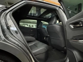 Toyota Crown 2.5 4WD HYBRID, снимка 14