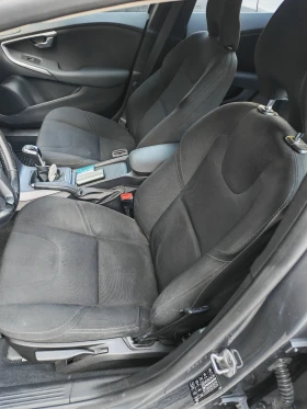 Volvo V40 D2, снимка 15