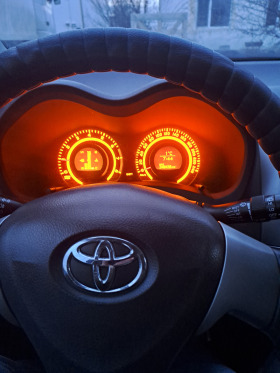 Toyota Auris 1,4 i, снимка 10