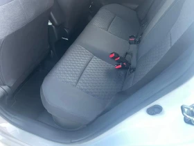 Toyota Yaris 1, 5 HYBRID  - 16600 € - 35276168 12